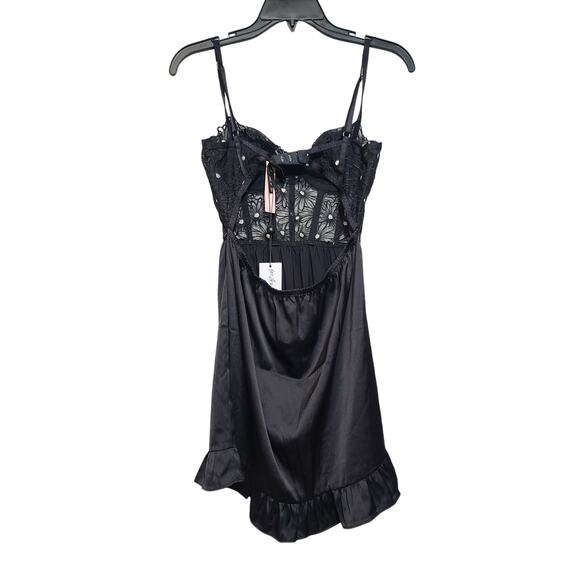 For Love & Lemons Embroidered Tulle Mini Dress Small Black NWT Scalloped Lace - Picture 3 of 6